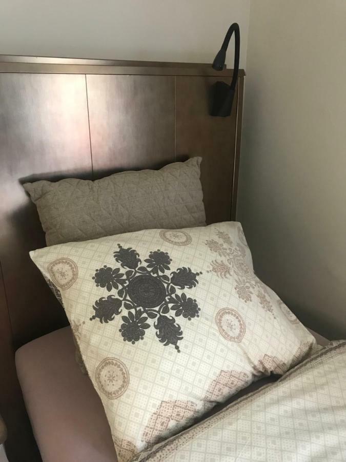 Bed and Breakfast Het Koningshofje Pelt Экстерьер фото